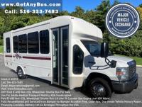 Shuttle Bus – Wheelchair Accessible Transportation Westbury - Image 9