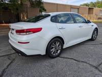 2019 Kia Optima LX 4dr Sedan Stone Mountain - Image 4