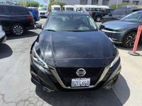2021 Nissan Altima SR, Blind-Spot Warning System, Back Up SKU:27103 Ni San Diego Auto Finders - Image 5