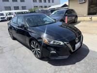 2021 Nissan Altima SR, Blind-Spot Warning System, Back Up SKU:27103 Ni San Diego Auto Finders - Image 7