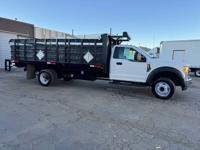 2017 Ford F-450 XL LOW MILES! 16' STAKEBED! 2000LB LIFTGATE! - Image 8