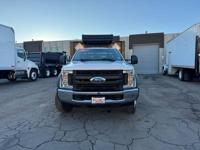 2017 Ford F-450 XL LOW MILES! 16' STAKEBED! 2000LB LIFTGATE! - Image 10