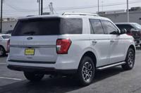 2024 Ford Expedition XLT 1 Owner V6 Galleria - Image 4