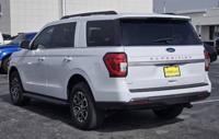 2024 Ford Expedition XLT 1 Owner V6 Galleria - Image 5
