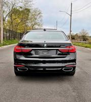 2017 BMW 740i x Drive Staten Island - Image 5