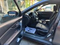 2017 Nissan Rogue S / SL / SV AWD Low Miles Midwood - Image 9