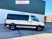 2007 Freightliner 2500 10 passenger high top van ! PHILADELPHIA - Image 3