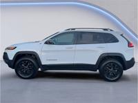 2018 Jeep Cherokee 4x4 4WD Trailhawk SUV Escondido Auto Super Center - Image 4