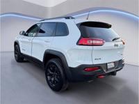 2018 Jeep Cherokee 4x4 4WD Trailhawk SUV Escondido Auto Super Center - Image 5
