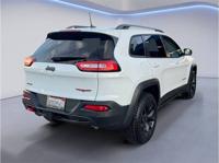 2018 Jeep Cherokee 4x4 4WD Trailhawk SUV Escondido Auto Super Center - Image 7