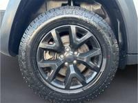 2018 Jeep Cherokee 4x4 4WD Trailhawk SUV Escondido Auto Super Center - Image 9