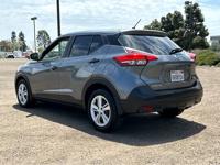 2020 NISSAN KICKS - EXCELLENT ON GAS, LIKE NEW!! San Diego - Image 4