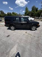 2007 Jeep Commander Sport - Image 4