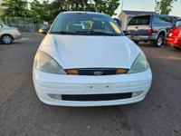2003 Ford Focus ZX5 4dr Hatchback Hatchback Roberto's Auto Sales - Image 8