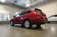 2017 Subaru Outback 2.5i Premium Wagon Venetian Red Pearl Stouffair Motors - Image 4