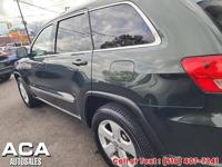 2011 Jeep Grand Cherokee 4WD 4dr Laredo ***Guaranteed Financing!!! + ACA Auto Sales - Image 10