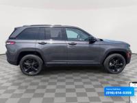 2023 Jeep Grand Cherokee Altitude X 4x4 4dr SUV Call/Text 516- 614-5359 + EVERYONE FINANCED!! PODEMOS FINANCIAR A CUALQUIERA! - Image 6