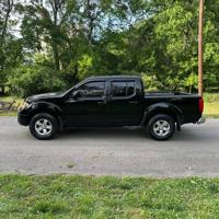 2012 Nissan Frontier SV - Image 10