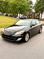 Low miles Hyundai Genesis 3.8 L V6 Leather Heated seats Bluetooth Lawrenceville - Image 2