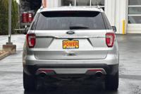 2017 Ford Explorer XLT SUV ((Call or Text 503-769-7691)) - Image 6