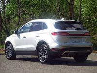 2017 Lincoln MKC Black Label AWD 4dr SUV East Brunswick, NJ - Image 4