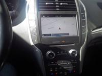 2017 Lincoln MKC Black Label AWD 4dr SUV East Brunswick, NJ - Image 10