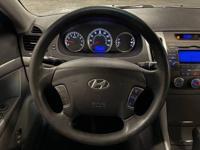 HYUNDIA SONATA GLS AUTOMATIC LOADED SEDAN SEATTLE - Image 9