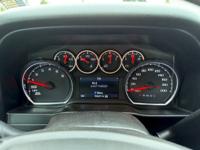 2019 Chevrolet Silverado 1500 Crew 4x4 4WD Chevy RST 5 3/4 FT Truck SE HABLA ESPANOL - Good Credit/Bad Credit - APPROVED! - Image 10