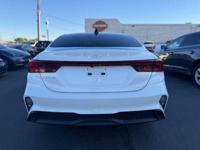 2023 Kia Forte LXS Sedan Mesa - Image 5
