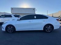 2023 Kia Forte LXS Sedan Mesa - Image 7