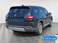 2023 Honda Pilot EX L w/Rear Captains Chairs AWD 4dr SUV Call/Text 516- 614 + EVERYONE FINANCED!! PODEMOS FINANCIAR A CUALQUIERA! - Image 6