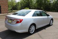 2014 Toyota Camry XLE Lancaster Dr Se Salem OR 97317 - Image 5