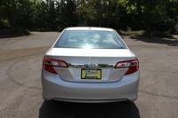 2014 Toyota Camry XLE Lancaster Dr Se Salem OR 97317 - Image 9