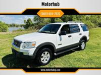 2006 Ford Explorer XLT 4dr SUV 4WD (V6) _Ford_ _Explorer_ _Sedan_ - Image 2