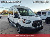 2017 Ford Transit 350 Wagon Med. Roof XLT w/Sliding Pass. 148-in. WB Clean Car