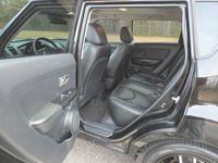2010 KIA SOUL 5 SPEED Lithia Springs ga - Image 9