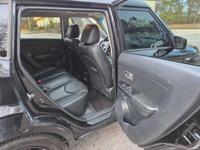 2010 KIA SOUL 5 SPEED Lithia Springs ga - Image 10
