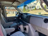 2016 Ford E-350 Super Duty Commercial Vans Cutaway 17’ Box Truck v8 5.4L Roswell - Image 5