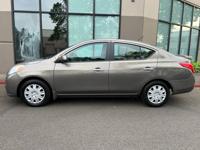 2013 Nissan Versa SV Sedan 4D *Only 65K Mile & Clean Title * Financing Available - Image 7
