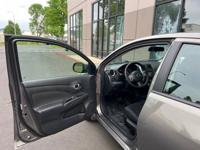 2013 Nissan Versa SV Sedan 4D *Only 65K Mile & Clean Title * Financing Available - Image 8
