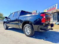 2021 Chevrolet Silverado 1500 Crew Cab RST Pickup 4D 5 3/4 ft - Image 4