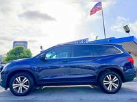 2017 Honda Pilot EX-L Sport Utility 4D - Image 3