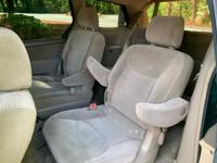 2006 Toyota Sienna With 183,000 Miles! Runs Awesome!!! otp north - Image 9