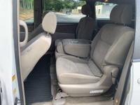 2008 Toyota Sienna! Runs Smooth! otp north - Image 10