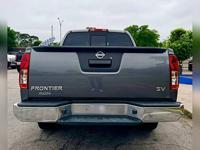 2021 Nissan Frontier Crew Cab SV Pickup 4D 5 ft - Image 5
