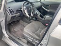 2010 Toyota Prius 2. 165 k miles very Dependable just reduced Tucker. Stone Mountain - Image 4