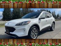 2022 FORD ESCAPE TITANIUM TURBOCHARGER ONLY 5400 MILES MARYSVILLE - Image 2