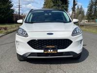 2022 FORD ESCAPE TITANIUM TURBOCHARGER ONLY 5400 MILES MARYSVILLE - Image 4