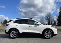 2022 FORD ESCAPE TITANIUM TURBOCHARGER ONLY 5400 MILES MARYSVILLE - Image 6