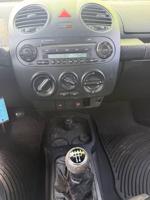 2008 VW New body Beetle bug * Manual transmission * runs good - Image 10
